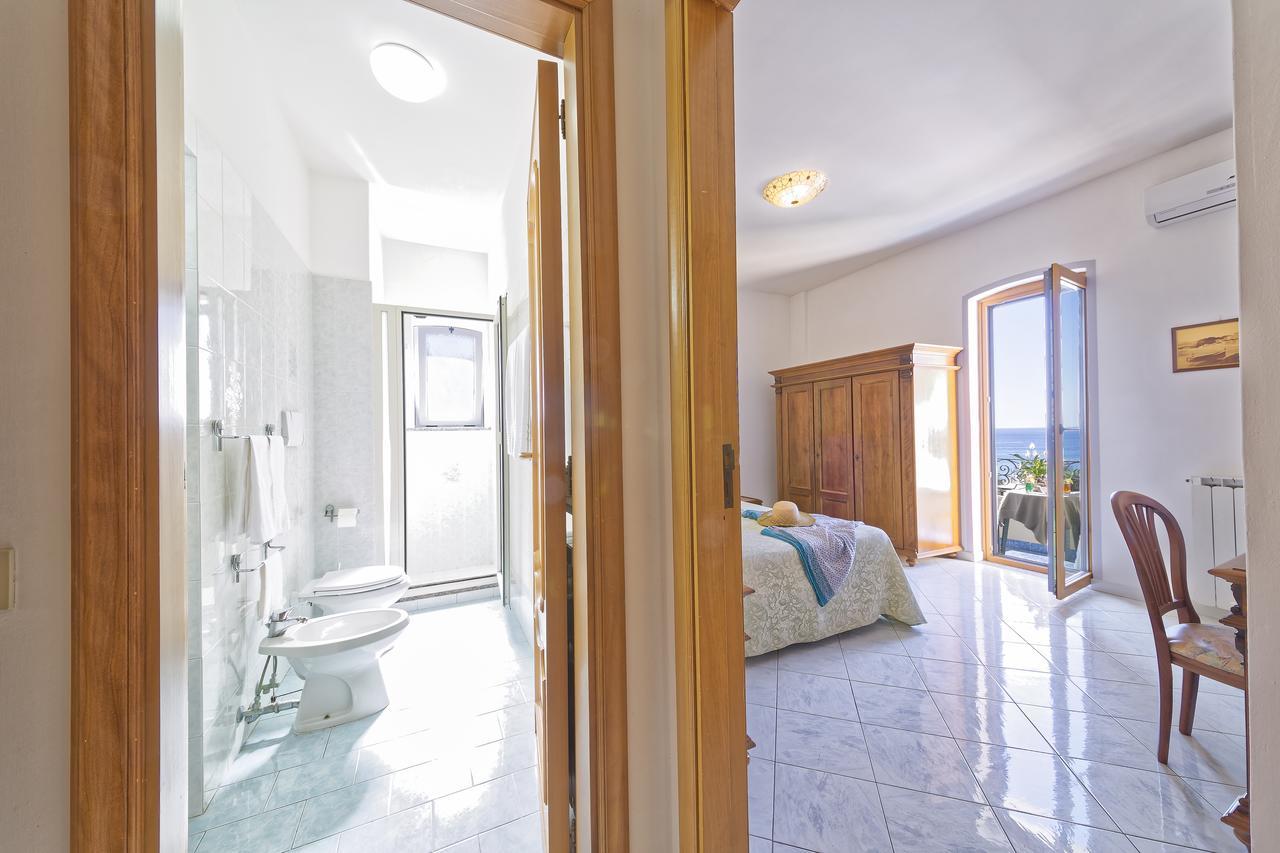 Lacco Ameno  Hotel Zaro מראה חיצוני תמונה