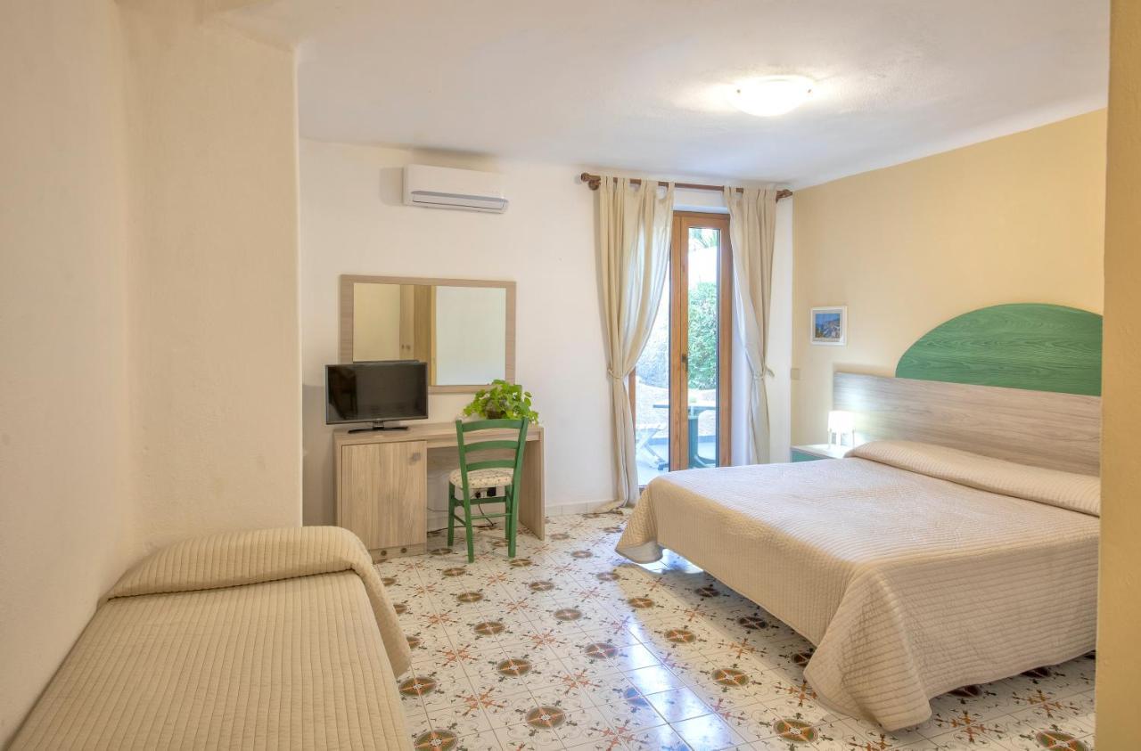 Lacco Ameno  Hotel Zaro מראה חיצוני תמונה