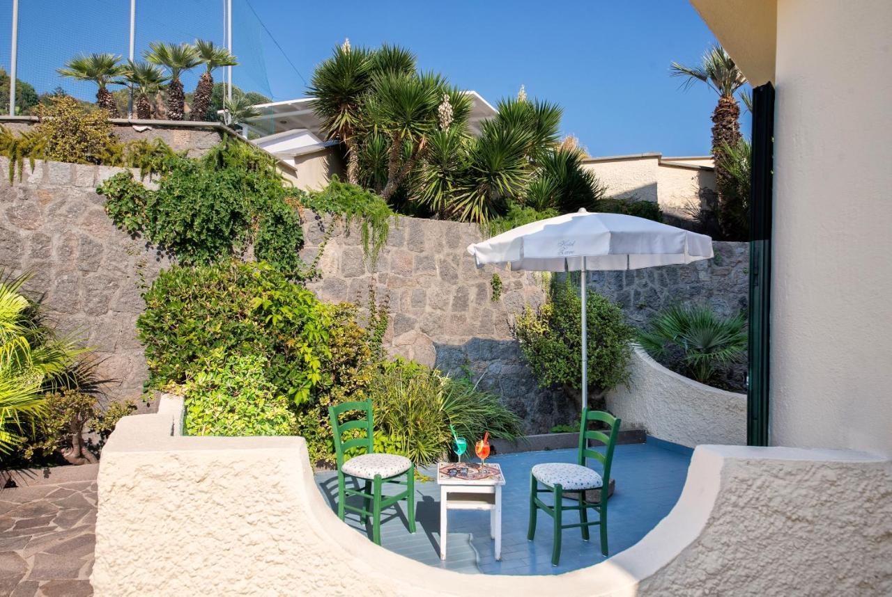 Lacco Ameno  Hotel Zaro מראה חיצוני תמונה